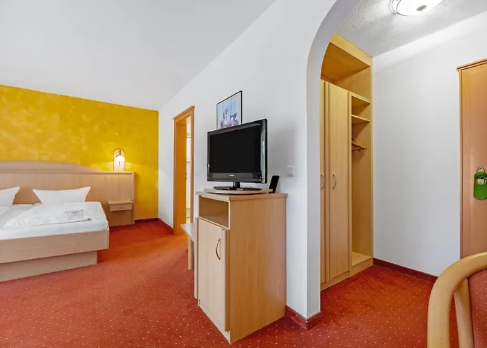 מלון Gabriele 3*